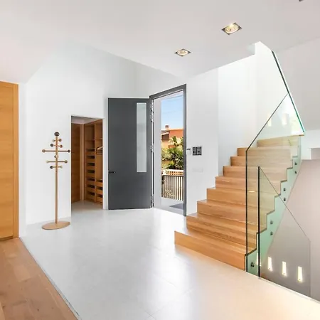 Holiday home Costabella